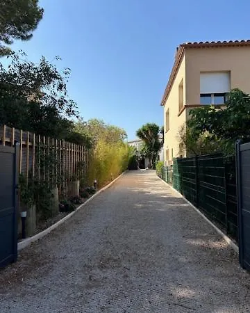 Studio Proche Des Plages Avec Jacuzzi * La Ciotat