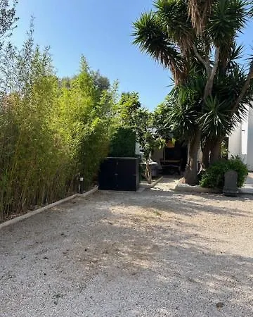 Studio Proche Des Plages Avec Jacuzzi