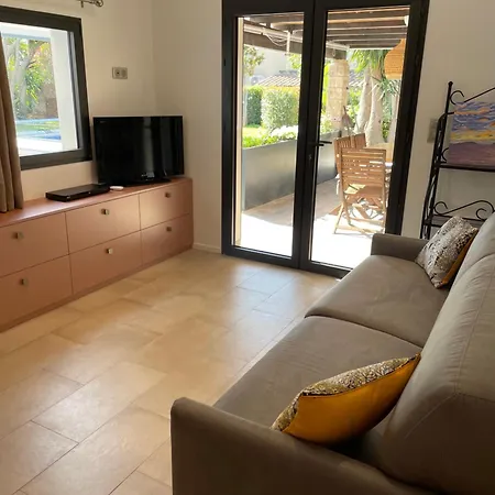 Studio Proche Des Plages Avec Jacuzzi